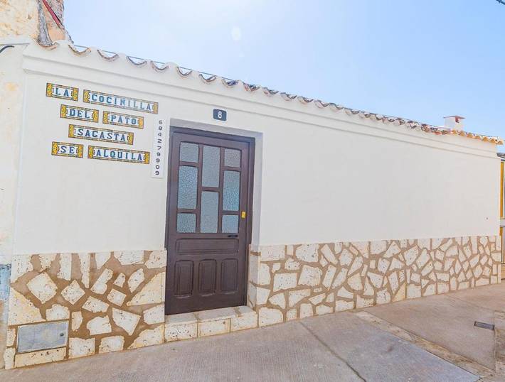 Apartamento de vacaciones para 4 personas, con vistas al lago además de balcón y vistas en La Manchuela - 2