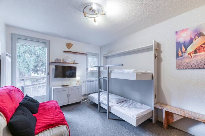 Apartamento entero, Apartamento 'Les Sapins 1' con vistas a la montaña y balcón in Prapoutel, Les Adrets