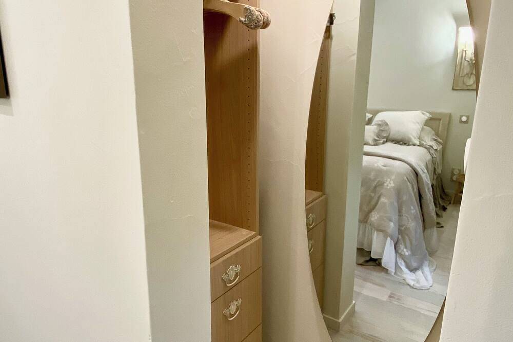 Appartement entier, Studio chic et cosy dans un hameau du Périgord noir, proche Hautefort/Montignac in Saint-Rabier, Périgord Noir