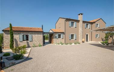 Ferienhaus für 10 Personen in Umag, Umag und Umgebung, Bild 2