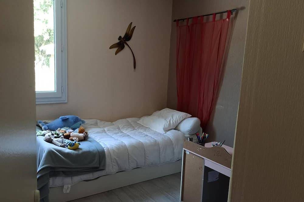 Villa avec terrasse et piscine privée in Salles, Arcachon region