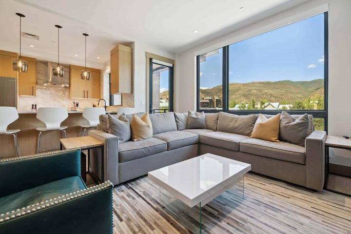 Appartement de vacances pour 4 personnes, avec piscine et jacuzzi