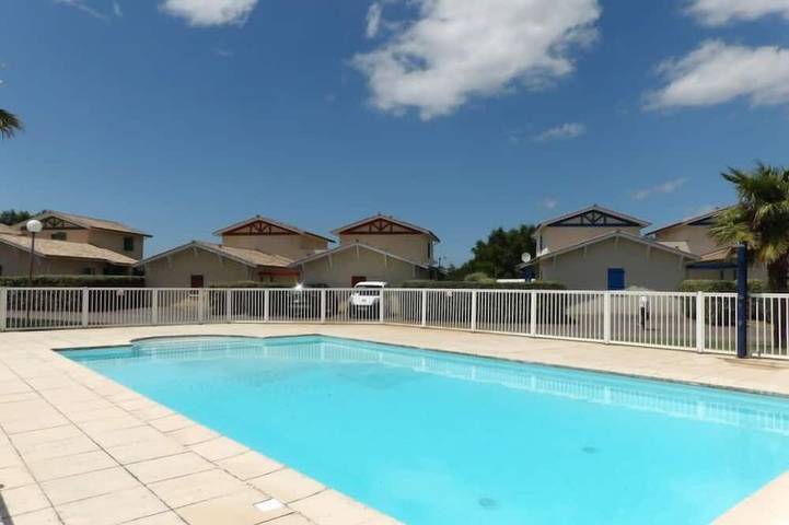 Appartement de vacances pour 5 personnes, avec piscine, animaux acceptés