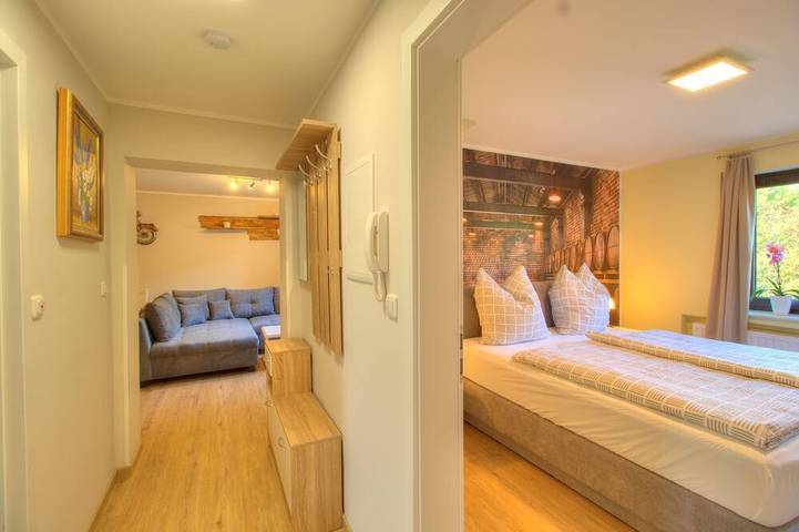 Ferienwohnung für 4 Personen, mit Balkon in Ellenz-Poltersdorf - 3