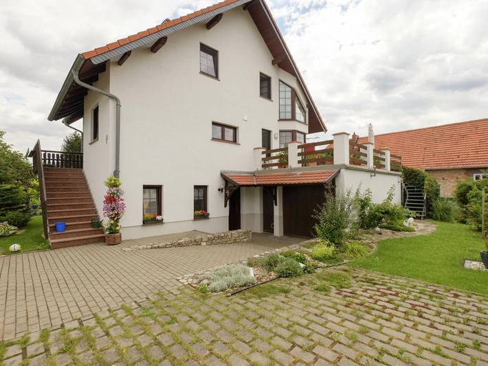 Ferienwohnung für 4 Personen, mit Garten, kinderfreundlich
