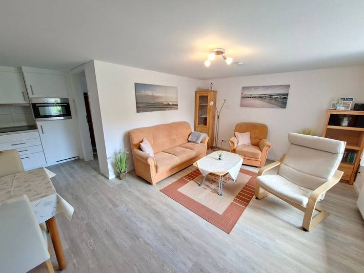 Ganze Wohnung, Ferienwohnung Landhaus Loose" mit privater Terrasse, privatem Garten und Wlan in Bliesdorf, Schashagen