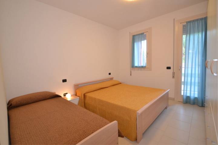 Ferienwohnung für 5 Personen, mit Balkon/Terrasse in Rosolina Mare - 3