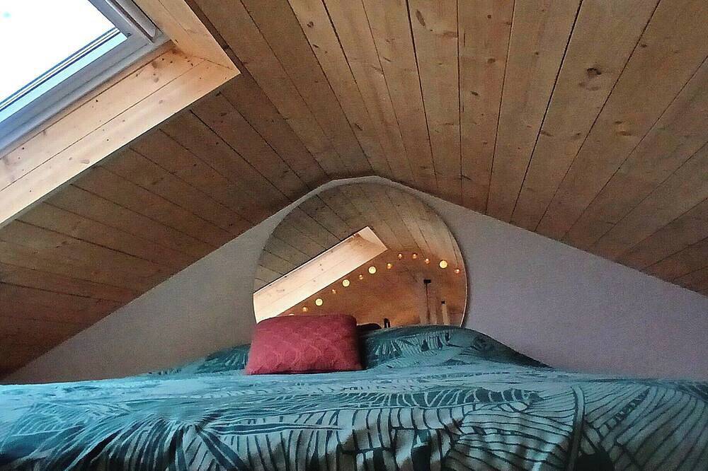 Romantic Lakeview Guesthouse in Swedish Nature in Finnerödja distrikt, Laxa