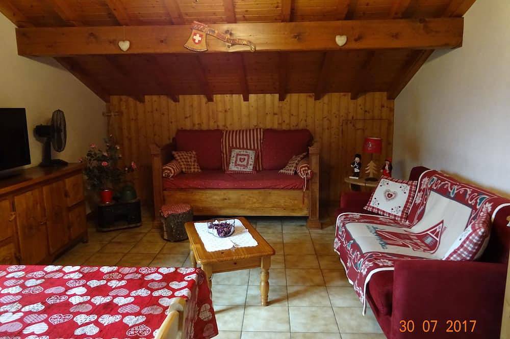 Appartement entier, Appart 2 **   5 personnes   Tous confort  secteur tranquille in Cordon, Pays du Mont-Blanc