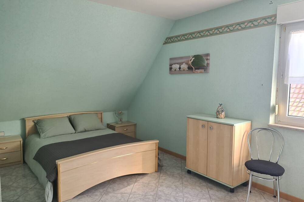Appartement entier, Gîte Famille 3* pour 2/4/6 personnes (4 adultes + possibilité 2 enfants) in Dieffenthal, Région de Sélestat-Erstein
