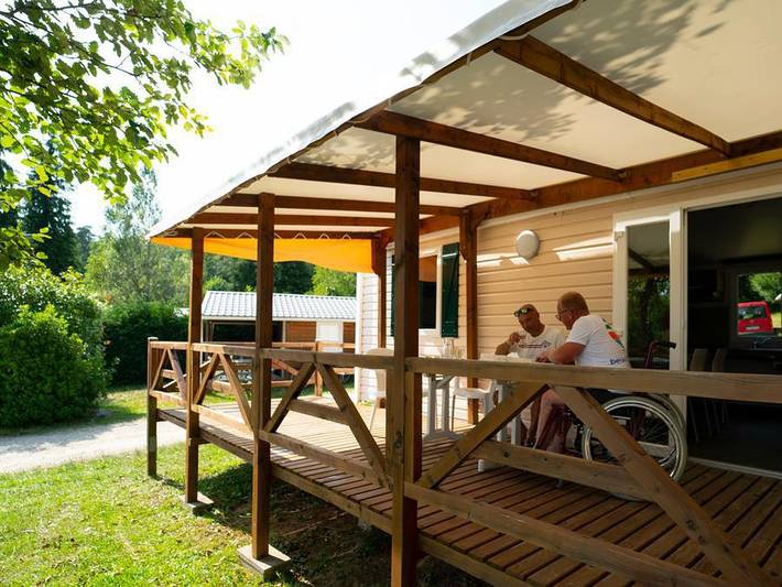 Mobil home pour 4 personnes, avec bassin pour enfant à Aubazines - 3