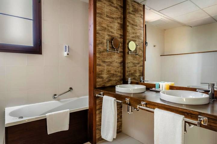 Hotel para 2 personas, con Terraza y Jardín además de Piscina y Sauna en Sierra de Cazorla - 4