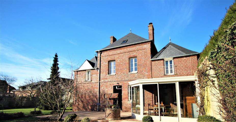 Gîte pour 5 personnes, avec Terrasse ainsi que Jardin et Vue