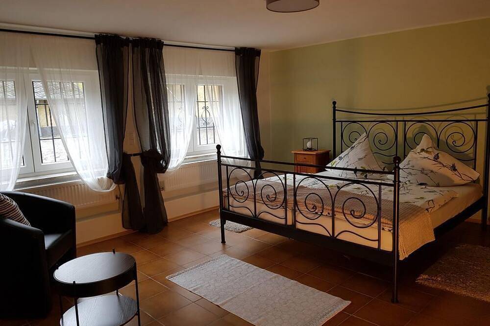 Ganze Wohnung, Ferienwohnung im Brohlbachtal - 2-Bett-Ferienwohnung Dusche/Wc in Kaifenheim, Cochem-Zell