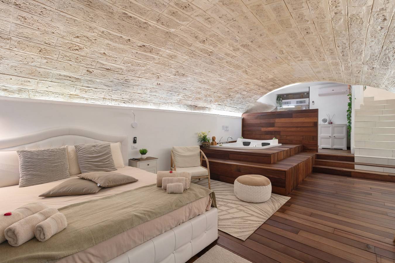 Entire apartment, 'Lc Luxury' Apartment with Wi-Fi and Air Conditioning in Bari, Bari Province