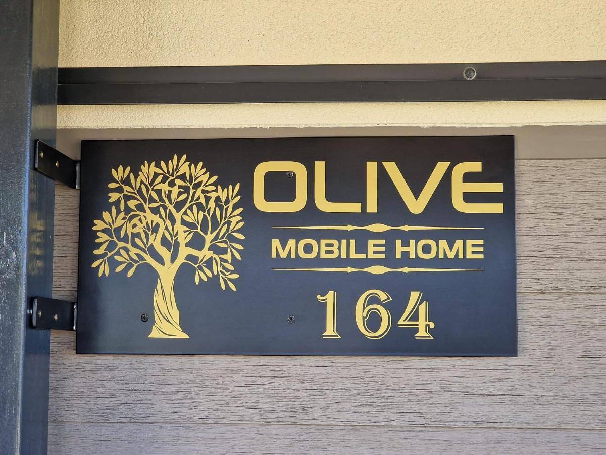 Olive Mobile Home, Terra Park Spiritos in Kolan (Croatian Adriatic), Pag