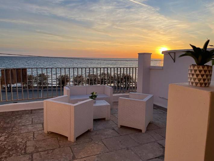 Casa vacanza per 7 persone, con Balcone e Terrazza nonché Panorama a Sannicola