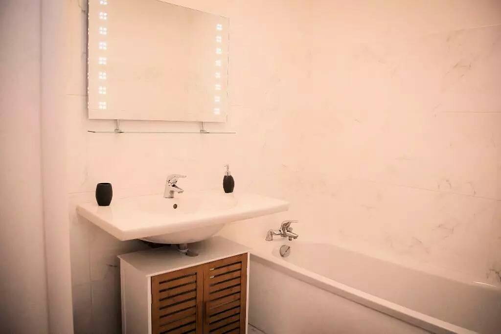 Ganze Wohnung, Ferienwohnung 3 Zimmer 6 Personen (4 Erwachsene + 2 Kinder) in Macinaggio, Rogliano