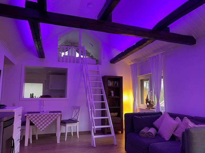 Chalet für 2 Personen, mit Balkon und Terrasse sowie Sauna und Ausblick