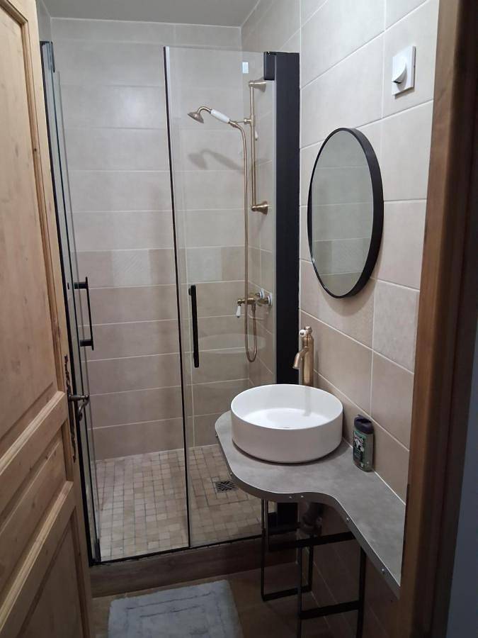 Location de vacances pour 6 personnes, avec jardin et vue à Eygluy-Escoulin - 3