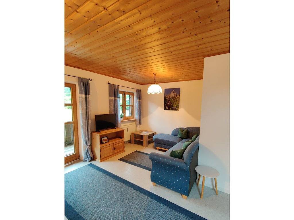 Ferienwohnung Sonnenberg in Graswang, Ettal