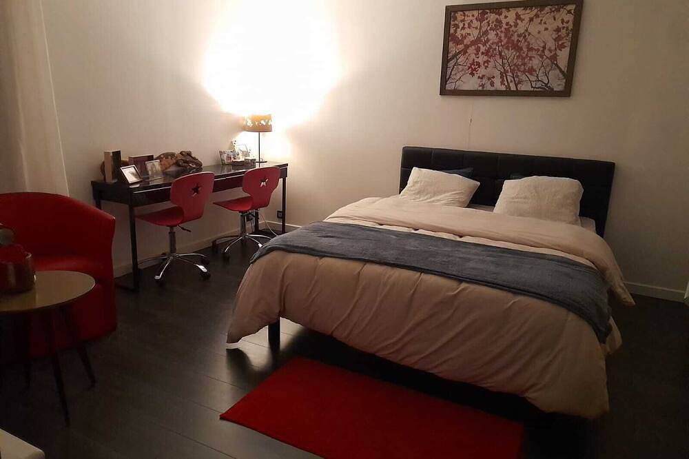 A dream location near Paris and the Château de Versailles! in Bougival, Yvelines