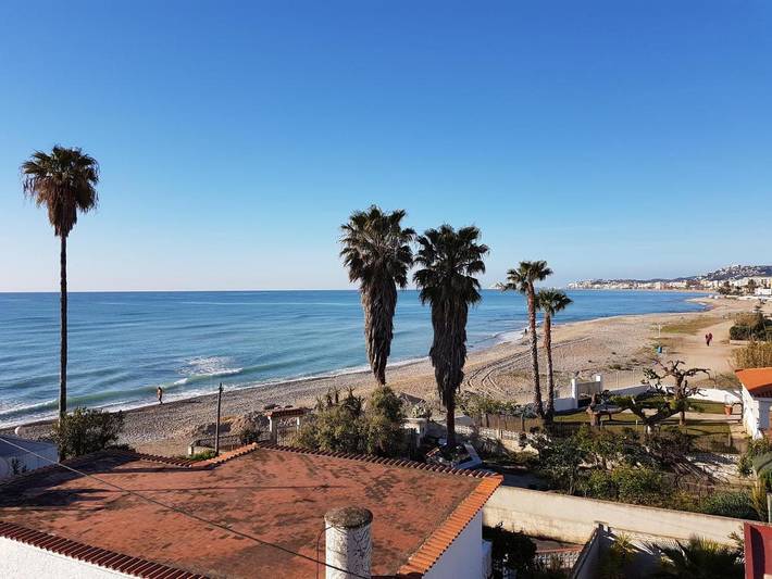 Apartamento para 4 personas, con Terraza y Jardín además de Piscina y Vistas en Benicarló