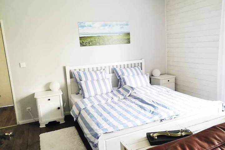 Ganze Wohnung, Wohnen im Landhaus-Vintage-Stil zwischen den Meeren in Ladelund, Grünes Binnenland