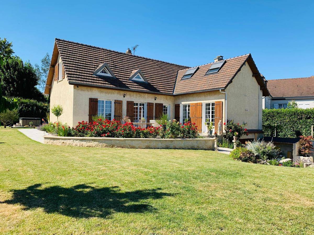 Villa in Lavilletertre, Oise