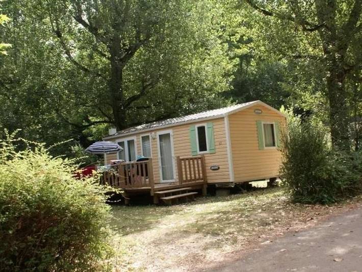 Camping Domaine du Lac - Mobilheim 5 personen - Mobil Home 2 Zimmer 5 Personen ohne Klimaanlage in Plazac, Périgord Noir