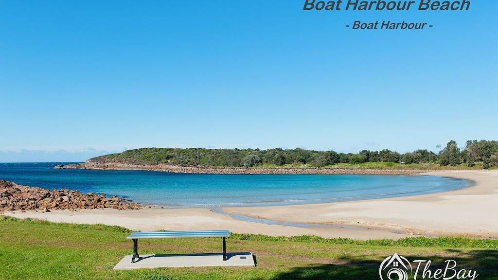 Holiday Home for 10 People in Boat Harbour, Hunter Valley