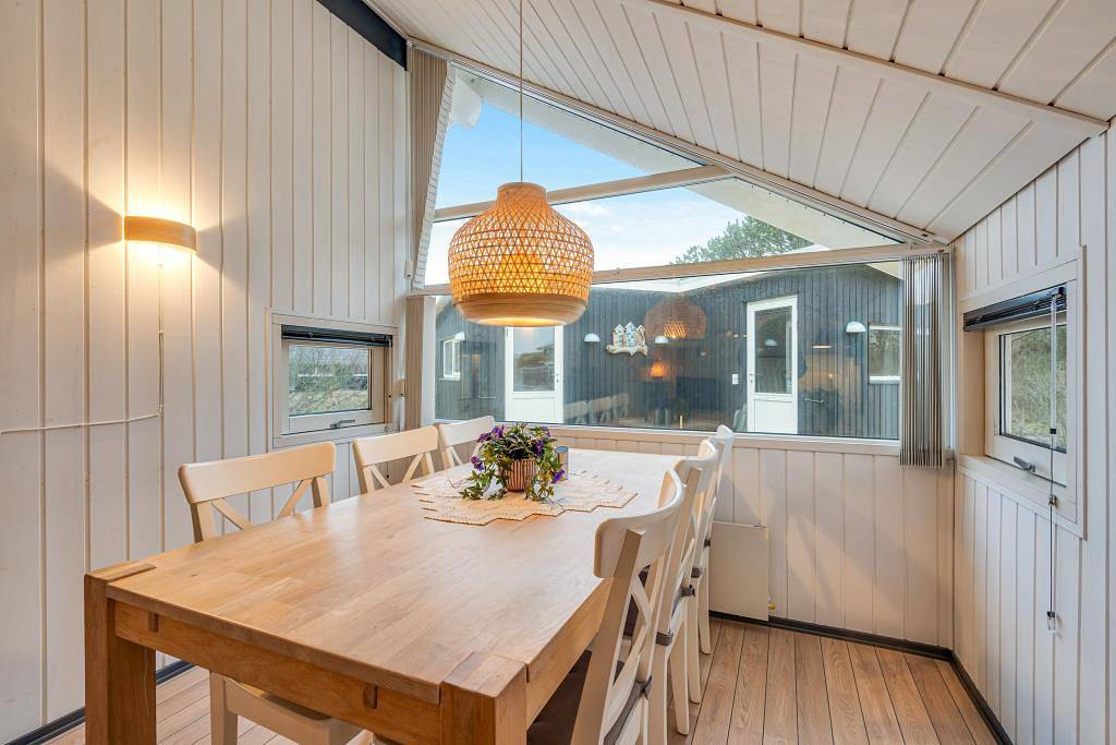 Recently renovated holiday home near the beach on Fanø with sauna in Rindby, Fanø