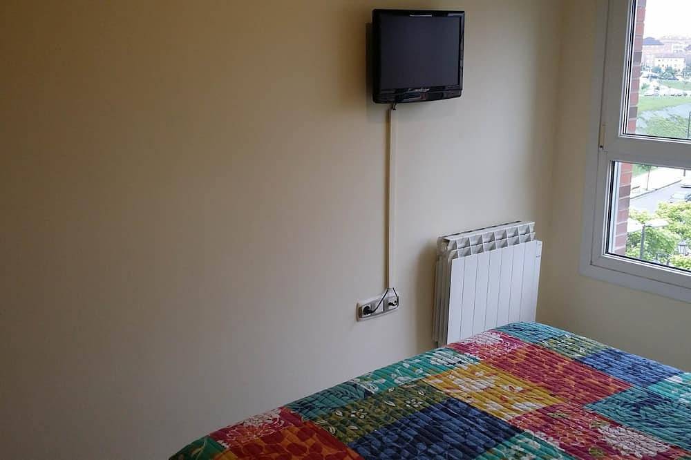 Appartamento intero, Confortevole Appartamento Arredato in Oviedo, Montagne Cantabriche