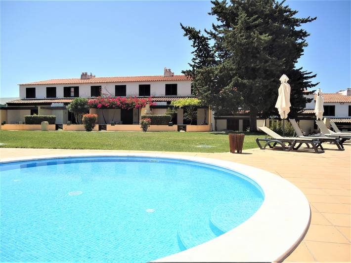 V2 Vilar Jardim Piscina wifi in Quarteira, Faro Distrikt