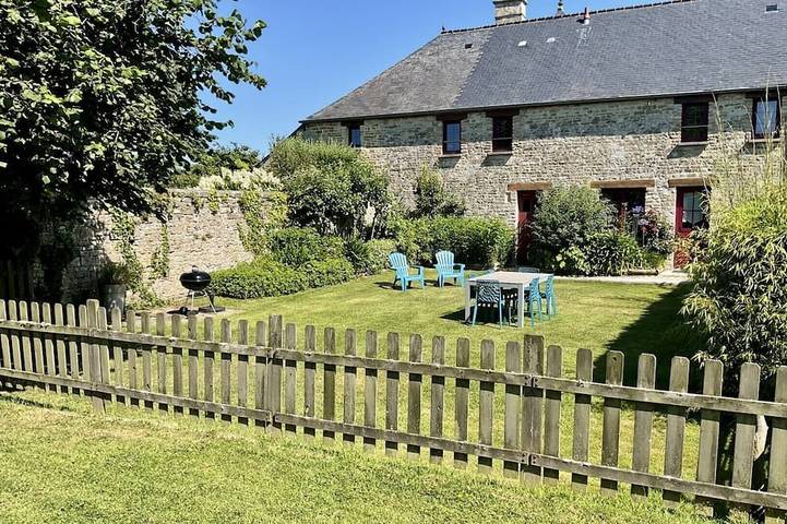 Location de vacances pour 6 personnes, avec jardin à Brucheville
