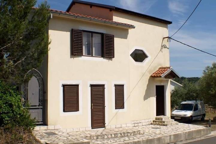 Ferienhaus für 8 Personen, mit Terrasse und Garten, mit Haustier - 1
