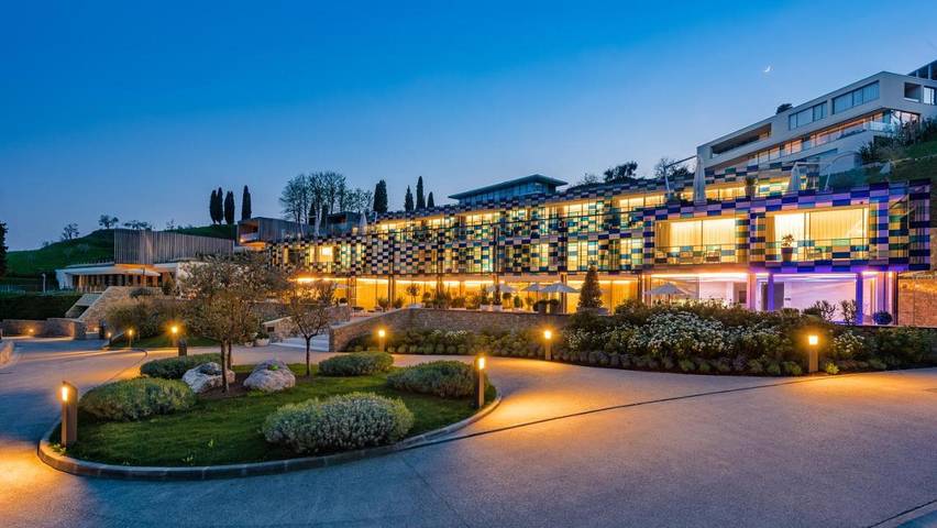 Hotel für 4 Personen in Gardone Riviera