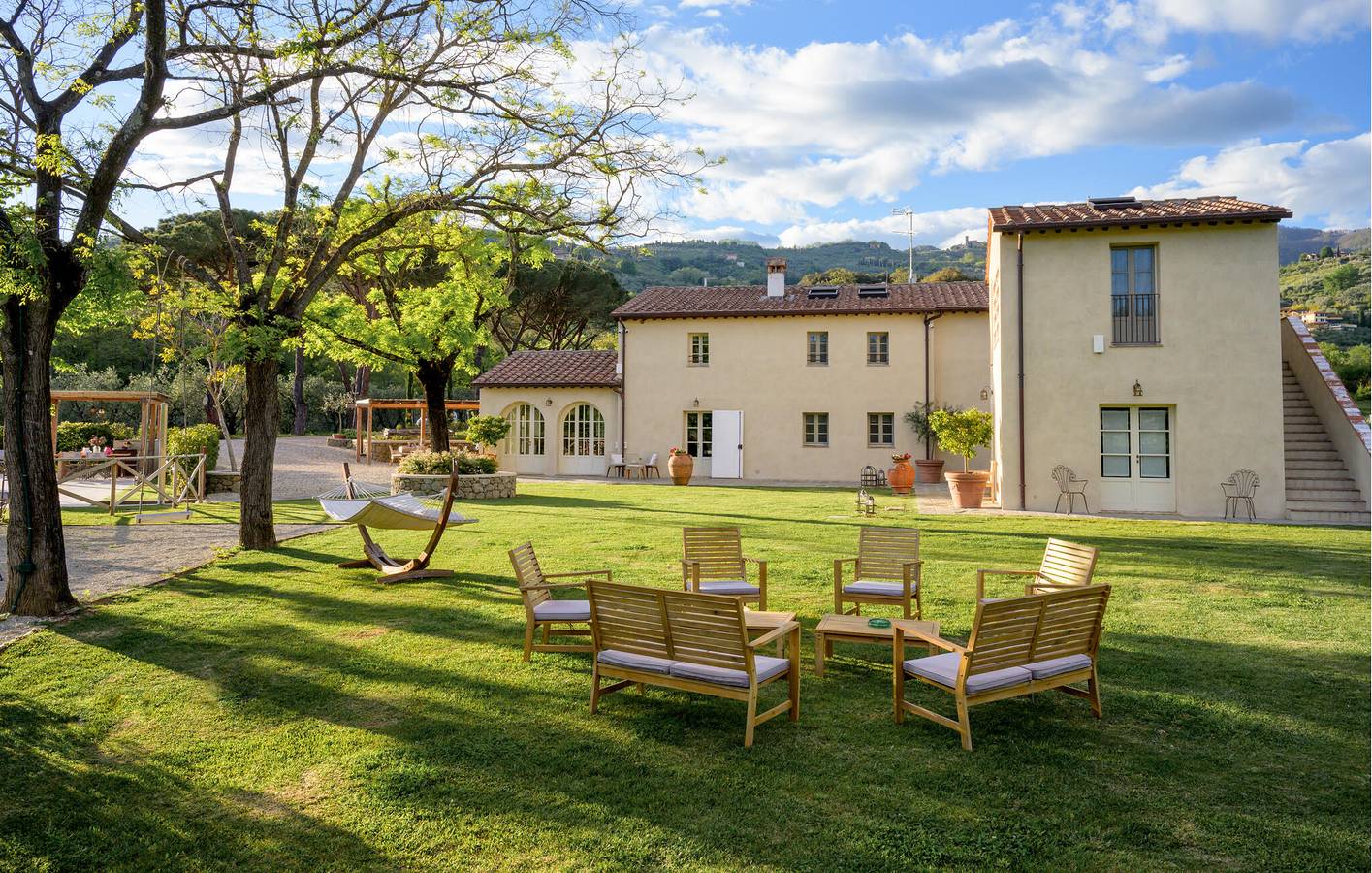 Gemütliches Apartment mit Pool und Garten, nahe der Stadt in Massa e Cozzile, Pistoia Provinz