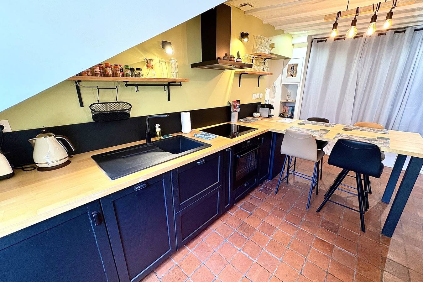 Appartement entier, Appartement proche de la place royale, Nantes in Nantes, Région de Nantes