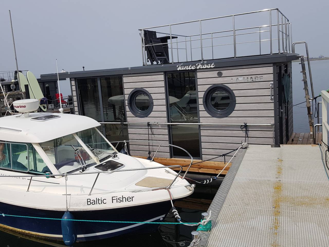 Exclusives Hausboot "Tante Trost" in Heiligenhafen, Ostholstein