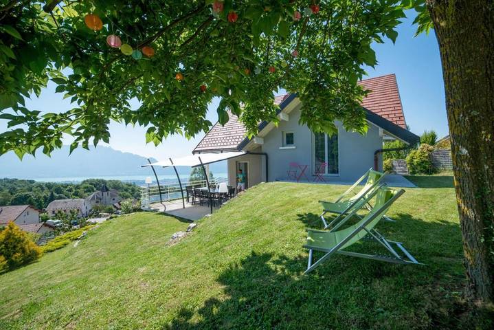 Maison de vacances pour 10 personnes, avec Balcon et Terrasse ainsi que Jardin et Sauna
