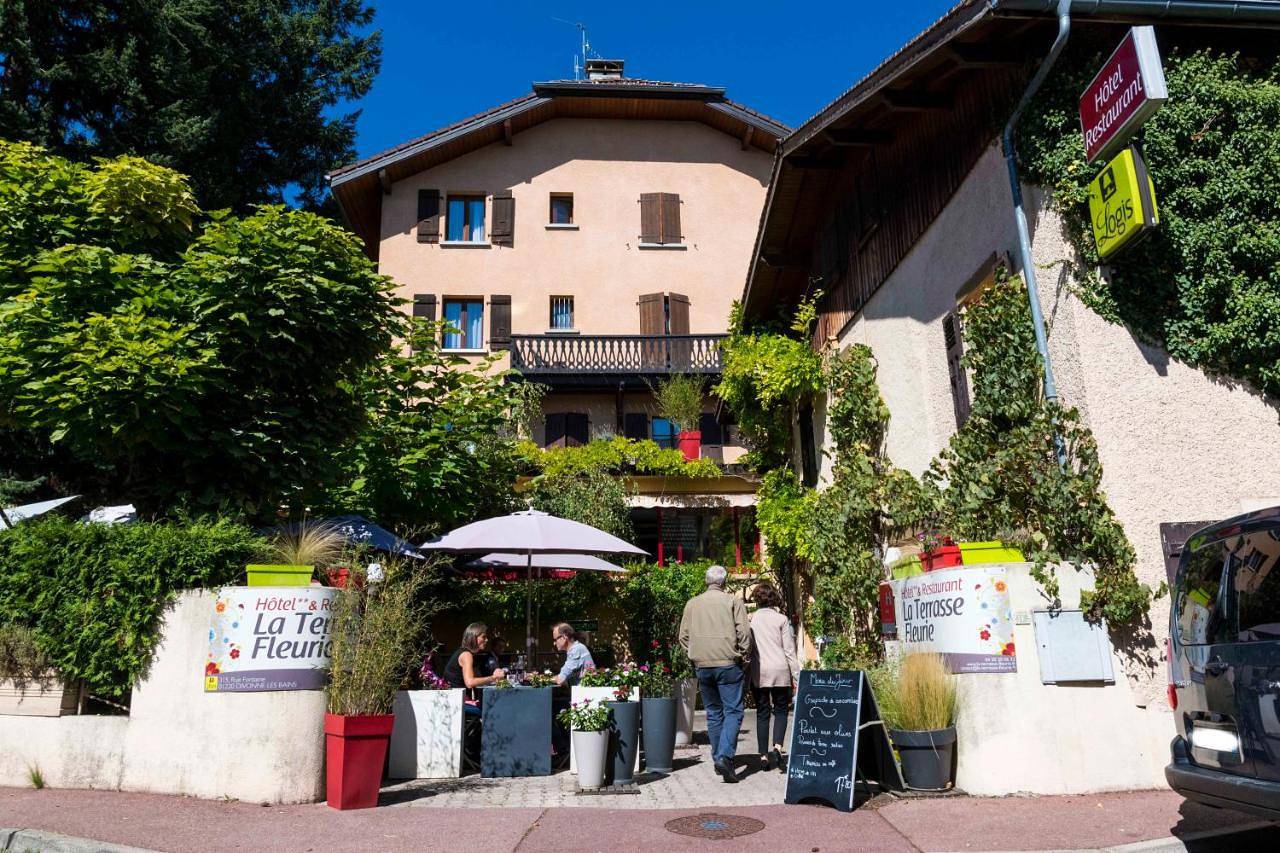 La Terrasse Fleurie, Logis, Hôtel et Restaurant in Divonne-les-Bains, Gex