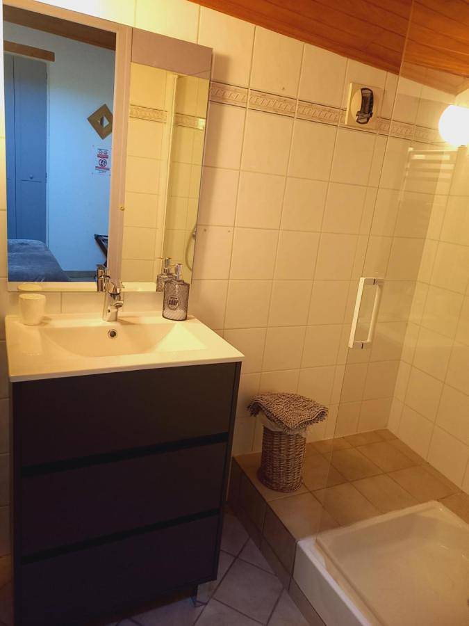 Location de vacances pour 2 personnes, avec jardin à Saint-Antoine-l'Abbaye - 3