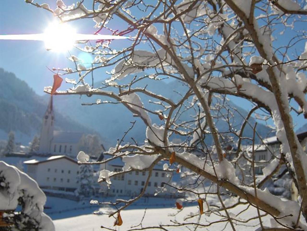 Herzen`s Landhaus - Doppelzimmer mit Bad, Wc 45 in Hirschegg Kleinwalsertal, Mittelberg
