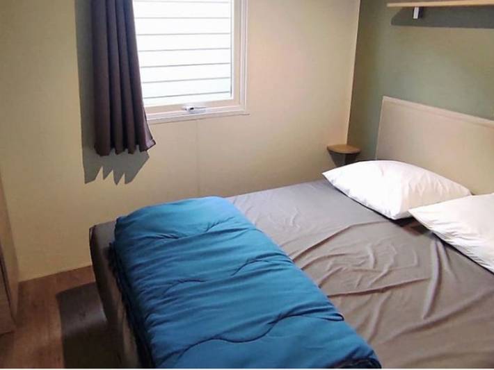 Mobil home pour 4 personnes, avec terrasse dans Office De Tourisme Challes Les Eaux - 4