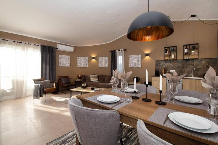 Resort para 4 personas, con piscina además de piscina para niños y jardín en Carvoeiro - 4