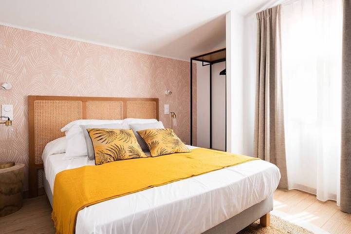 Appart’hôtel pour 2 personnes, avec piscine