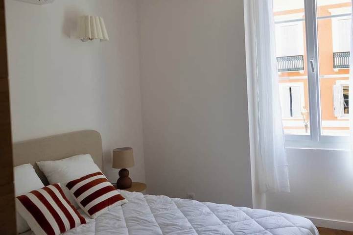 Péniche pour 6 personnes en Corse - 3