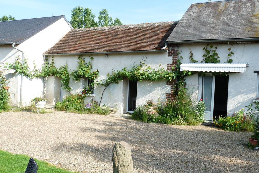 24H du Mans chambre d'hôte: 2 à 3 personnes petit dejeuner compris in Dissay-sous-Courcillon, Vallée de la Loire