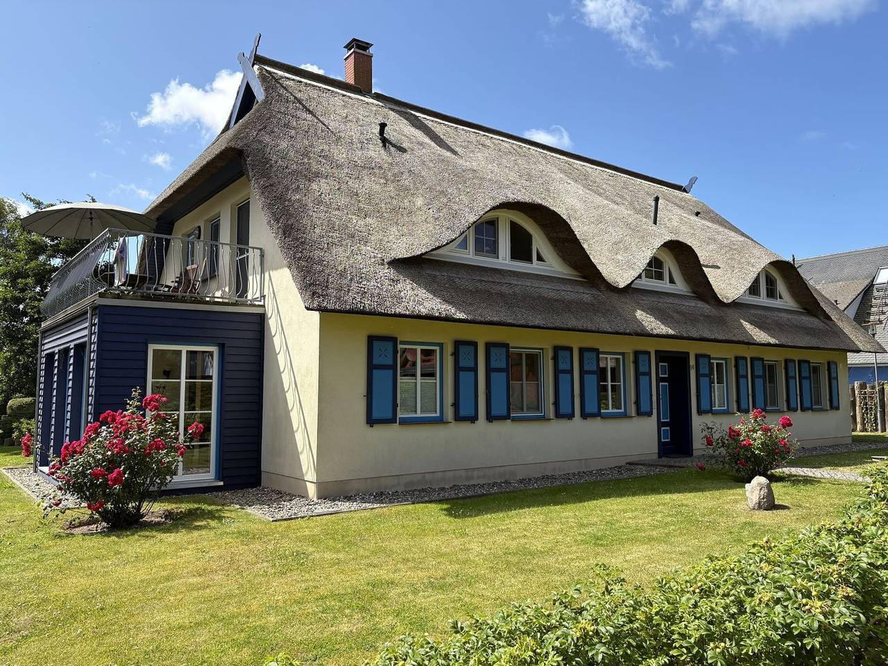 Ganze Wohnung, Ferienwohnung "Alte Büdnerei 2" 1. Og mit ca. 70 m² Wohnfläche für 2-4 Personen in Ahrenshoop, Fischland